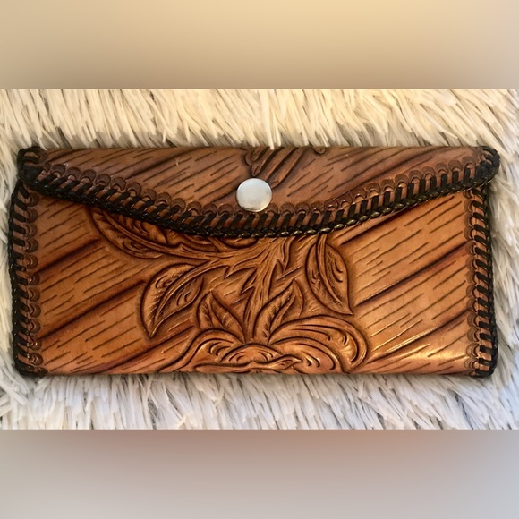 Handmade Handbags - Vintage Hand Tooled Leather Women’s Wallet Praying Hands W Rose